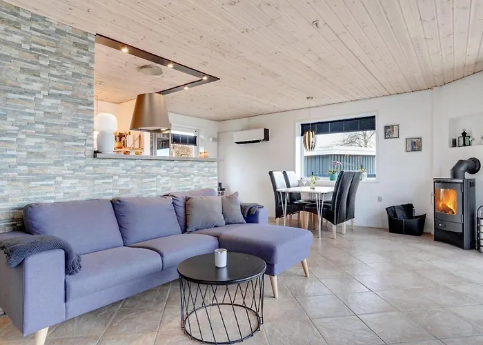 Aloisia - 300m From The Sea By Interhome Broager